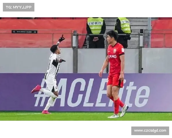 林加德因五大原因成为球迷调侃对象揭示其职业生涯中的尴尬瞬间